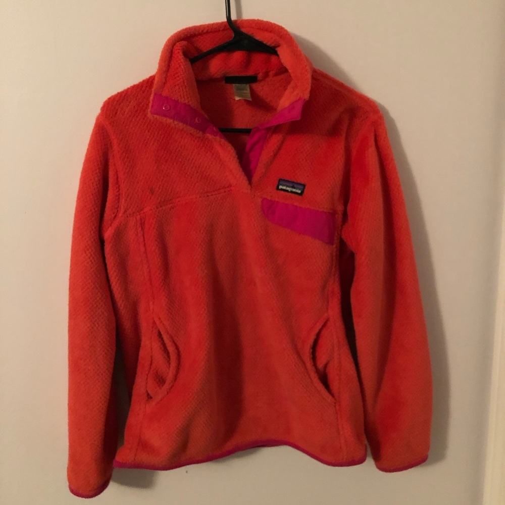 Patagonia women’s fleece!